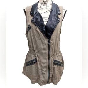 Harley Davidson women's green with leather accents asymmetrical vest size M